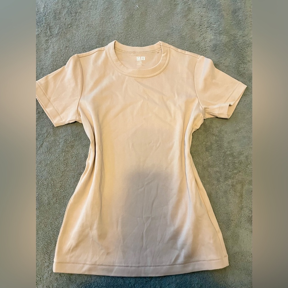 UNIQLO XS TAN Women's T-Shirt